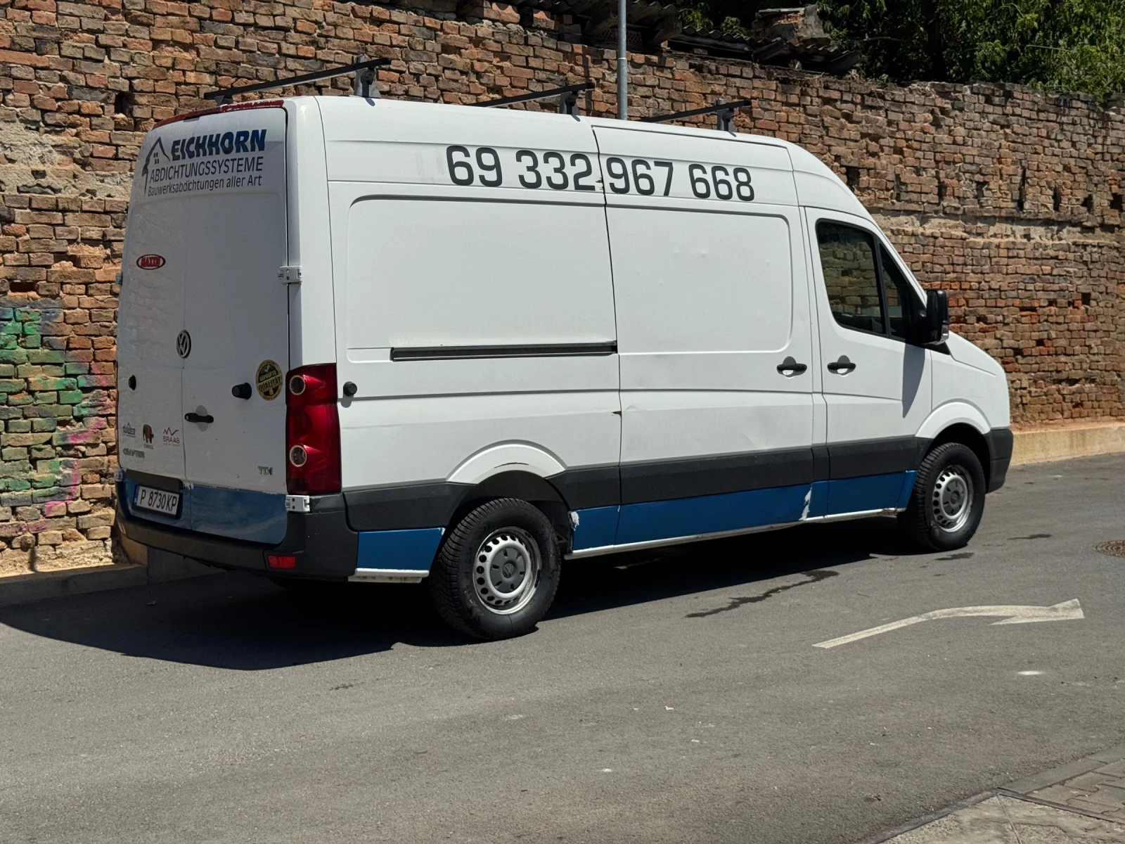 VW Crafter 2.0 TDI, снимка 2 - Бусове и автобуси - 55296315