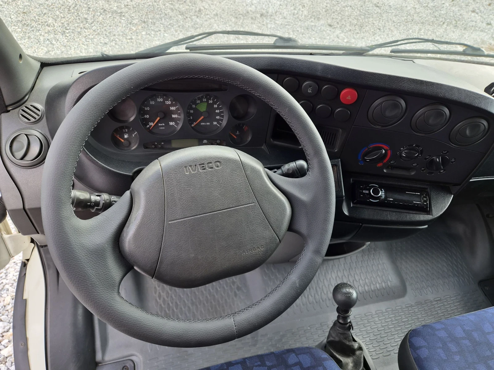 Iveco Daily 35c14 * Бордови * 7 месен * До 3.5 тона, снимка 10 - Бусове и автобуси - 55401663