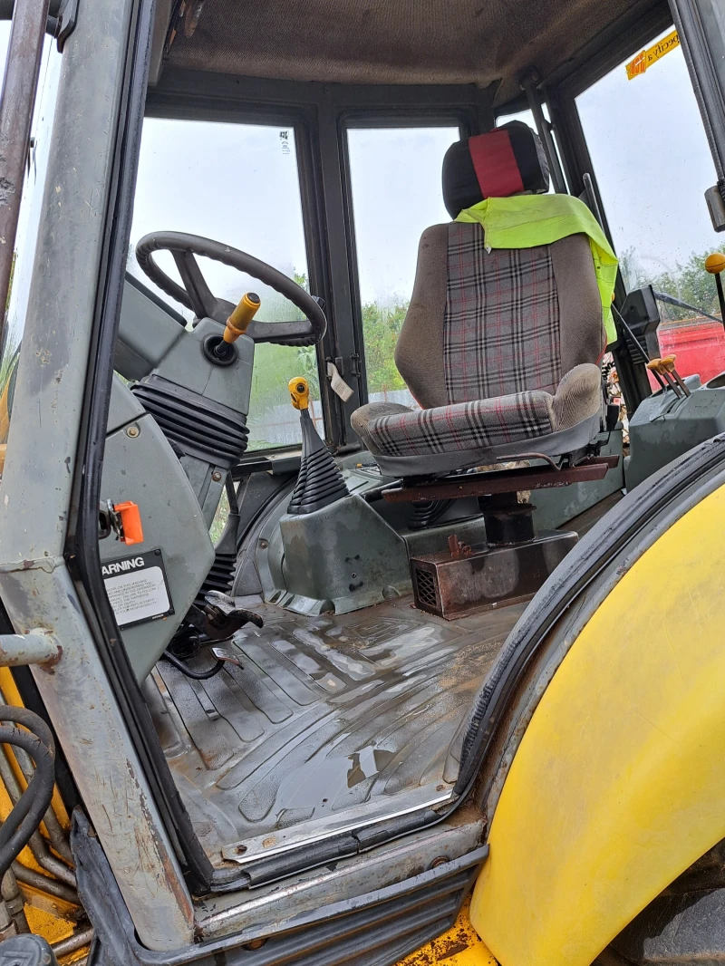 Багер JCB C3X, снимка 9 - Индустриална техника - 47197655