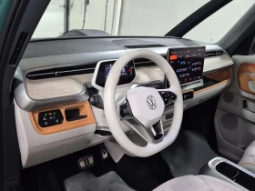 VW ID.Buzz 1ST EDITION * 360 КАМЕРИ* ОБДУХВАНЕ* ПАНО* CARFAX, снимка 9