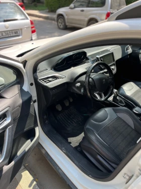 Peugeot 2008 Allure реални 77000км, снимка 9