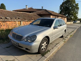 Mercedes-Benz C 220, снимка 2