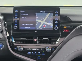 Toyota Camry (Xv70) 2.5 Xle Hybrid, снимка 14
