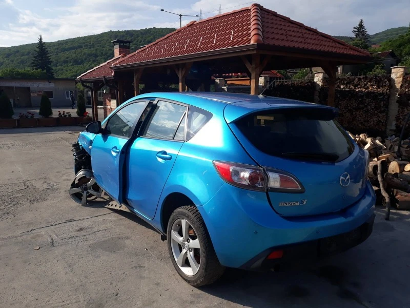 Mazda 3, снимка 5 - Автомобили и джипове - 40839218