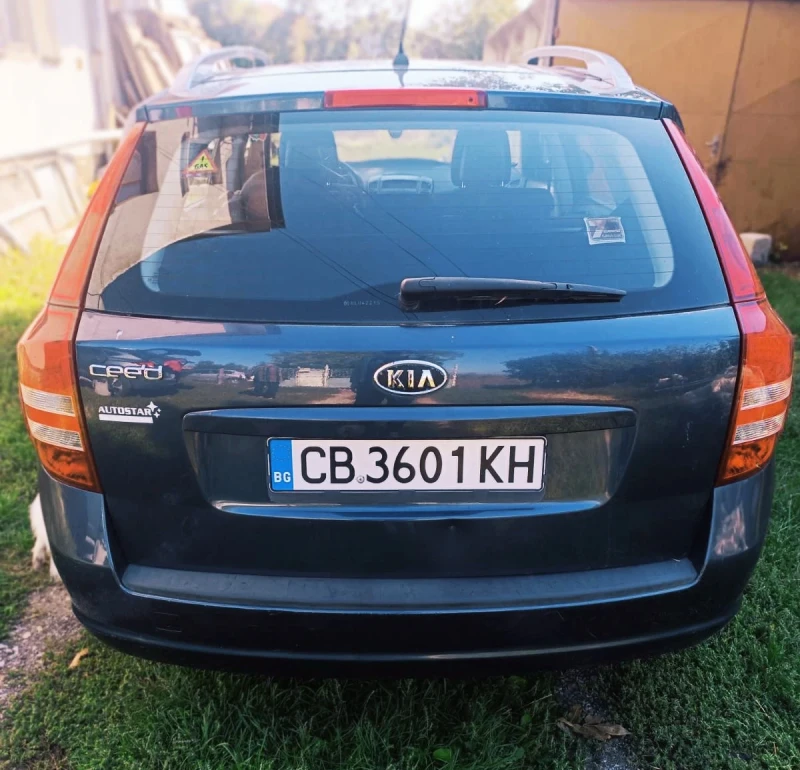 Kia Ceed 1.6, снимка 3 - Автомобили и джипове - 47343202