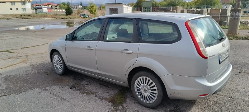 Ford Focus 1.6 TDCI, снимка 5 - Автомобили и джипове - 47484364