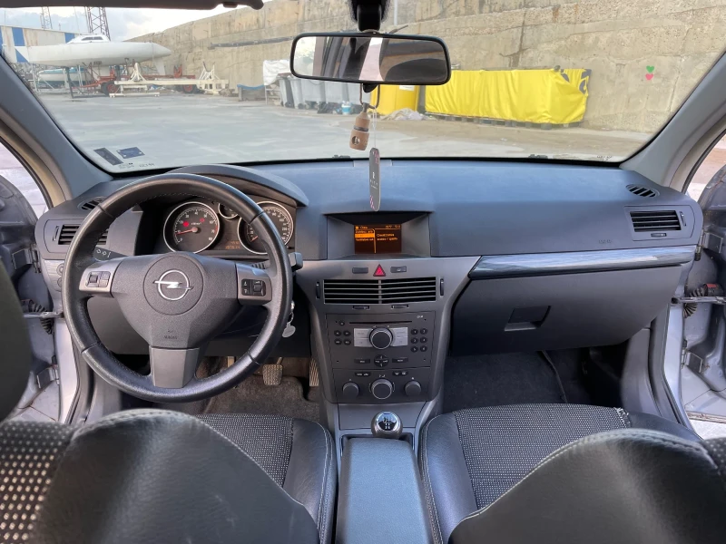 Opel Astra 1.6 COSMO, снимка 6 - Автомобили и джипове - 47486822