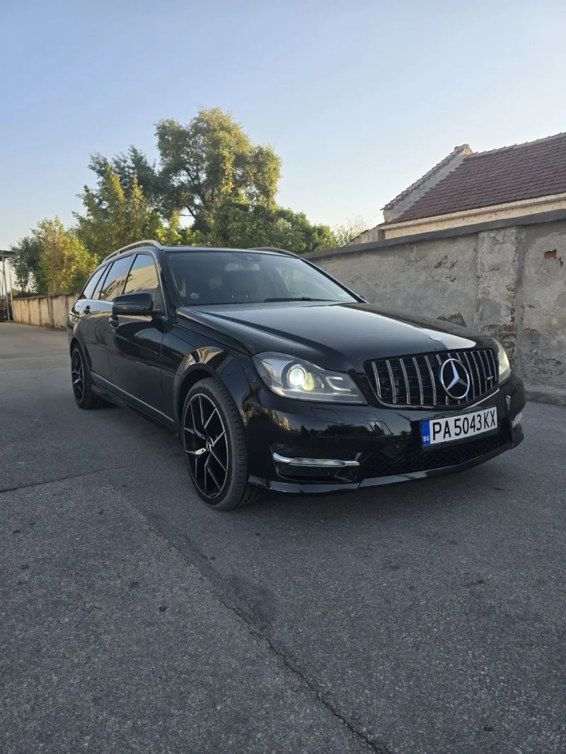 Mercedes-Benz C 250 C250 4MATIC AMG, снимка 5 - Автомобили и джипове - 47637193