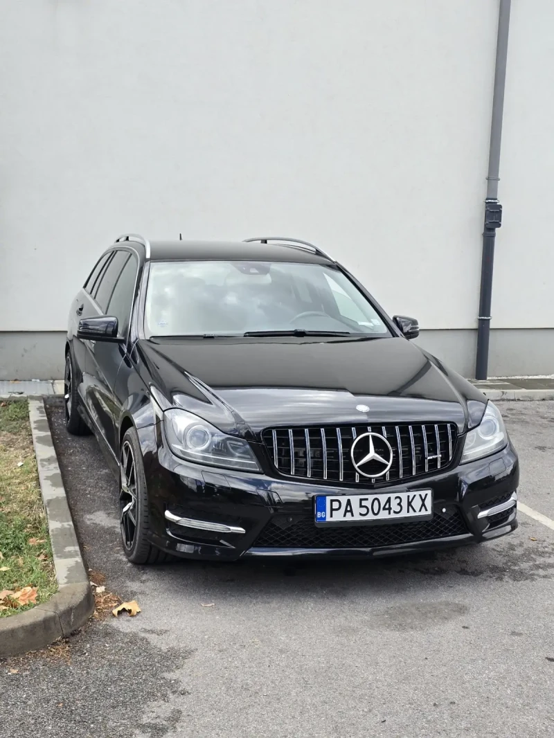 Mercedes-Benz C 250 C250 4MATIC AMG, снимка 1 - Автомобили и джипове - 47637193