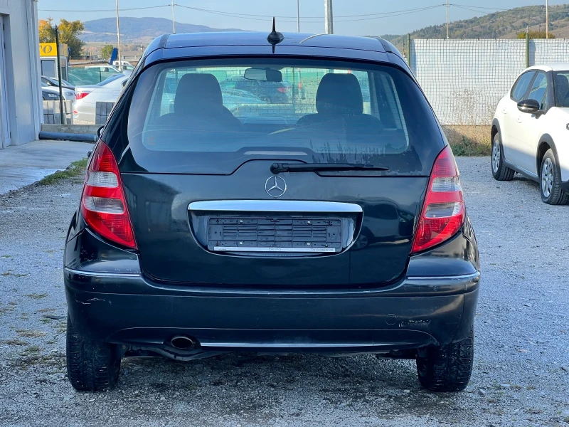 Mercedes-Benz A 150 1.5i, снимка 4 - Автомобили и джипове - 48069848