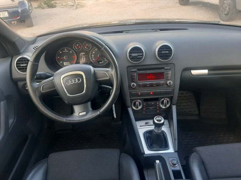 Audi A3 1.6TDI S-Line, снимка 10 - Автомобили и джипове - 51958253