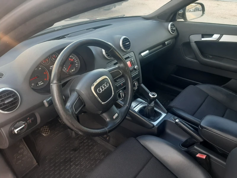 Audi A3 1.6TDI S-Line, снимка 9 - Автомобили и джипове - 51958253