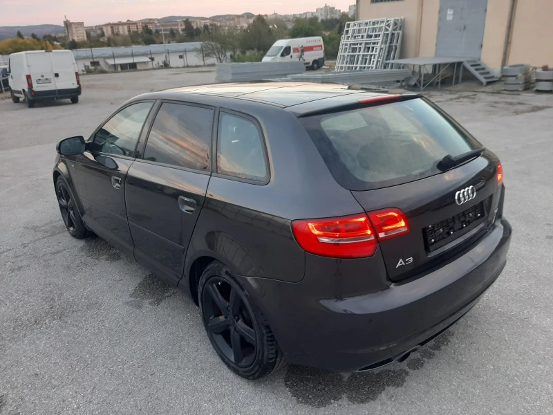 Audi A3 1.6TDI S-Line, снимка 7 - Автомобили и джипове - 51958253