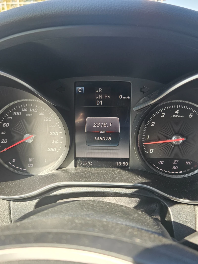 Mercedes-Benz C 300 4matic, снимка 13 - Автомобили и джипове - 52192566