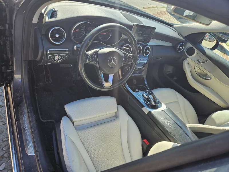 Mercedes-Benz C 300 4matic, снимка 7 - Автомобили и джипове - 52192566