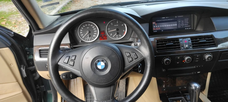 BMW 530, снимка 9 - Автомобили и джипове - 52315056