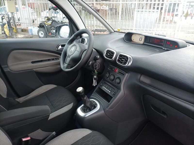 Citroen C3 Picasso 1.6 HDI -92 KC/EURO 5/ ЛИЗИНГ , снимка 8 - Автомобили и джипове - 52484889