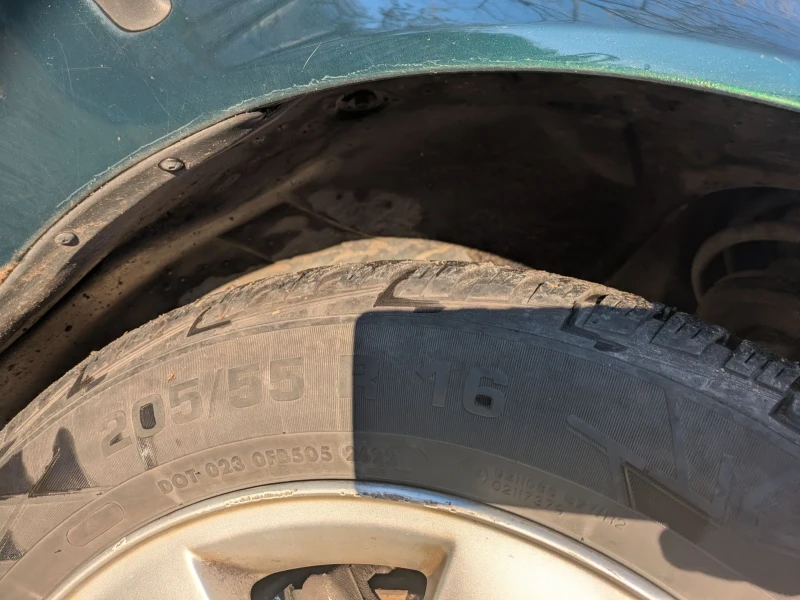 BMW 325 325 xi, снимка 10 - Автомобили и джипове - 53135995