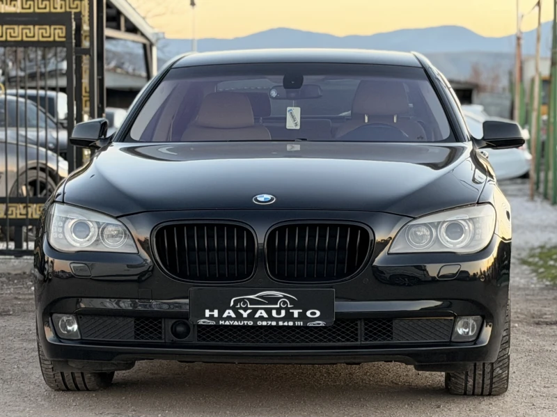 BMW 730 d= Sport= Distronic= Keyless= Soft Close= 