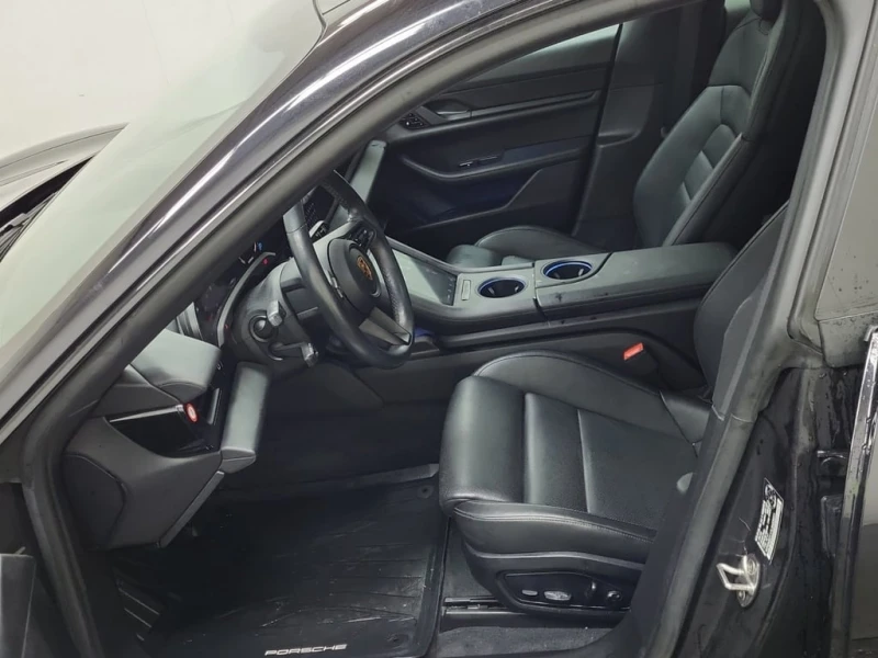 Porsche Taycan 2020 4S * БЕЗ ПЪРВОНАЧАЛНА ВНОСКА, снимка 8 - Автомобили и джипове - 53179445