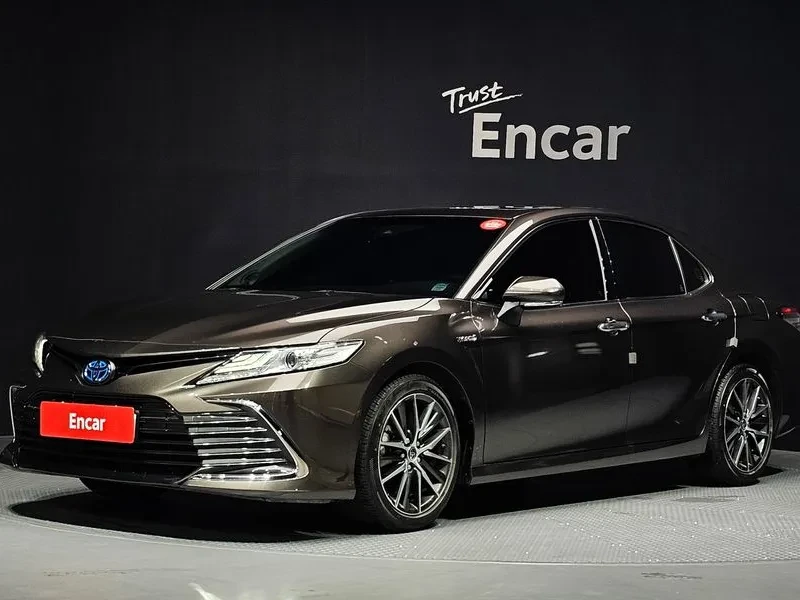 Toyota Camry (Xv70) 2.5 Xle Hybrid