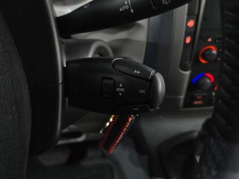 Peugeot Expert 2.0 Automatic, снимка 17 - Автомобили и джипове - 55950424