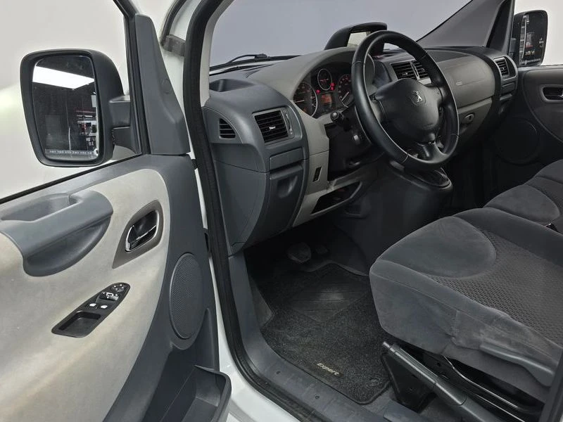 Peugeot Expert 2.0 Automatic, снимка 10 - Автомобили и джипове - 55950424