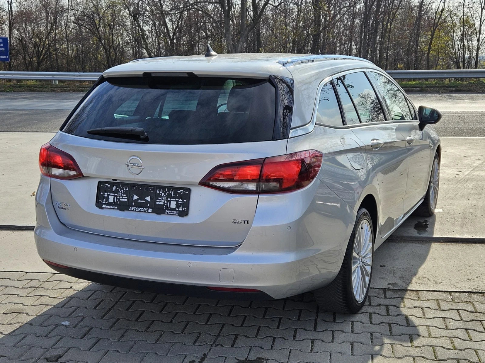 Opel Astra 1.6CDTI  - изображение 4