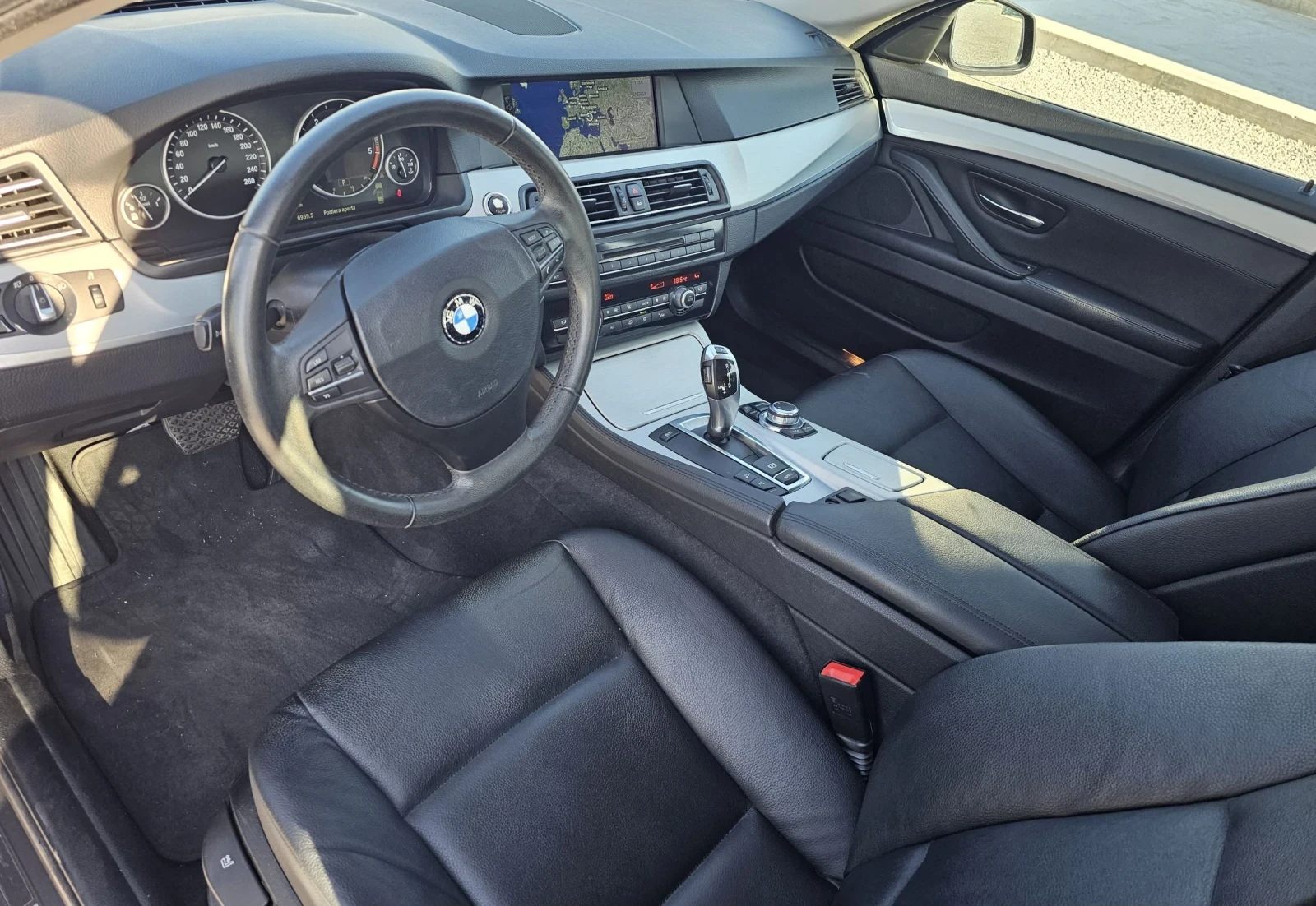 BMW 530 XDriive  - изображение 8