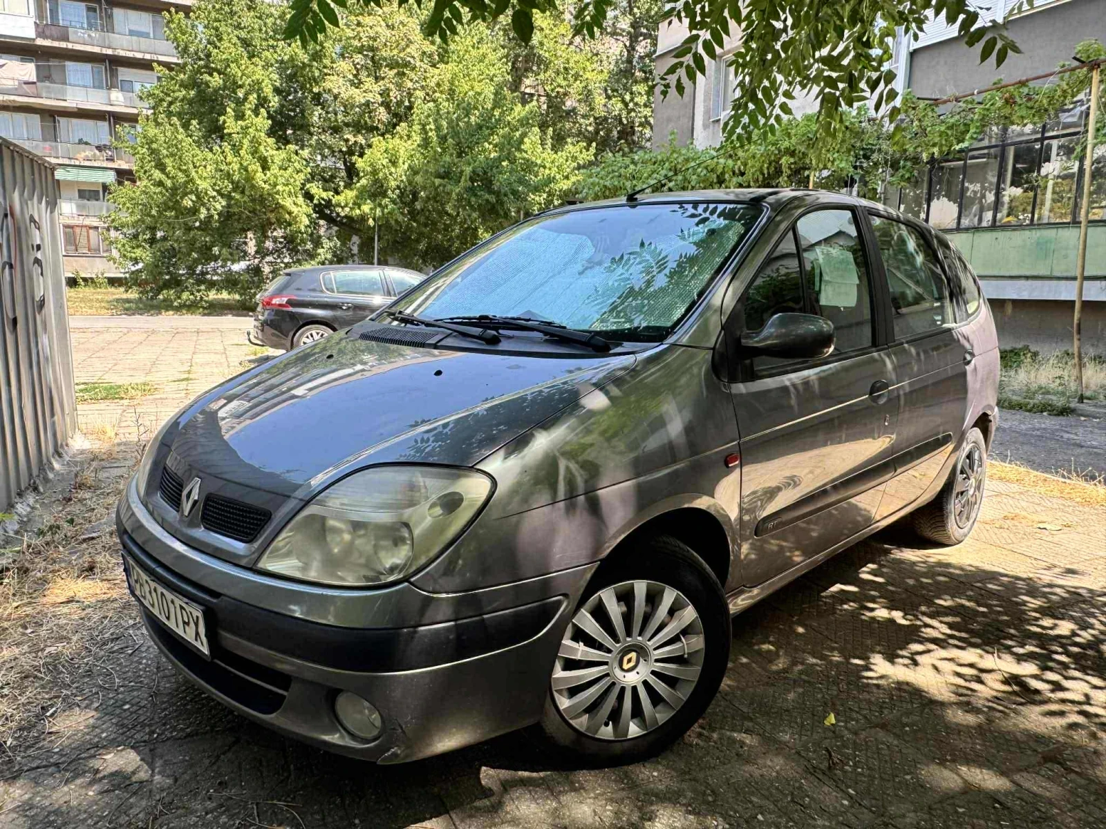 Renault Scenic  - изображение 2