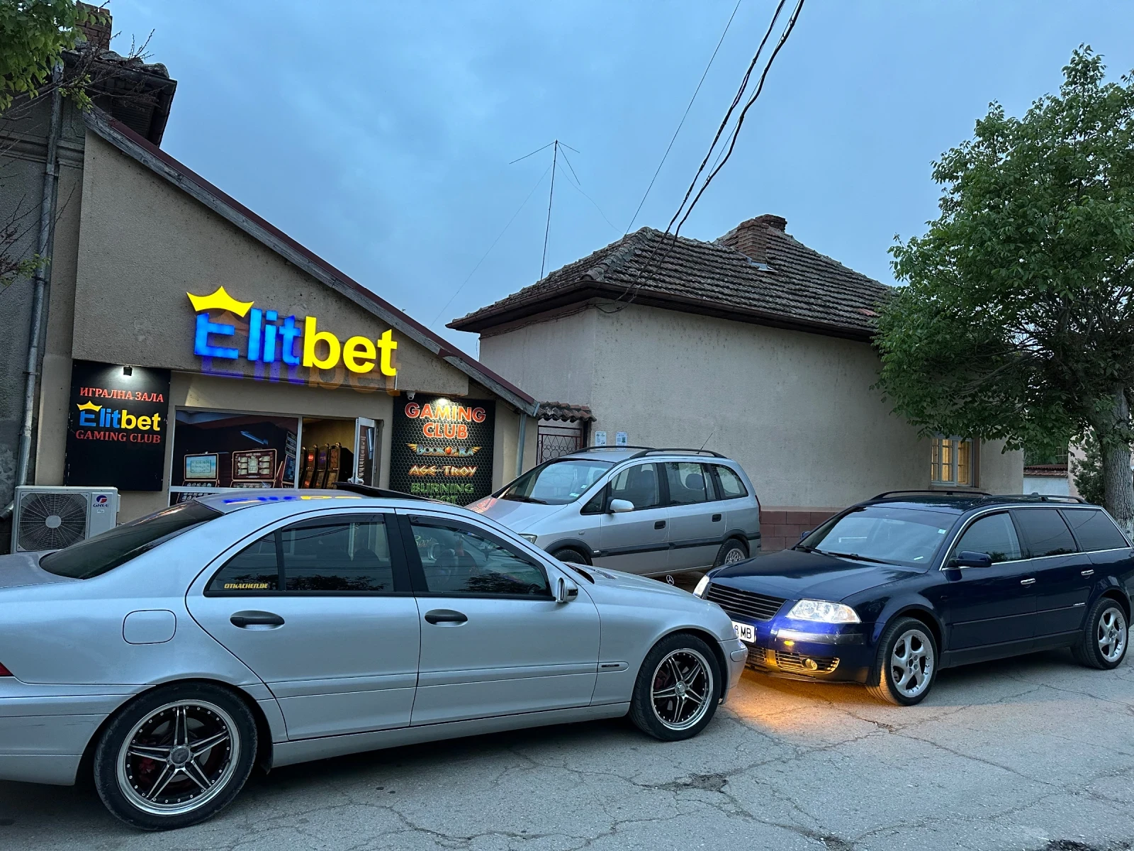 Mercedes-Benz C 220  - изображение 5