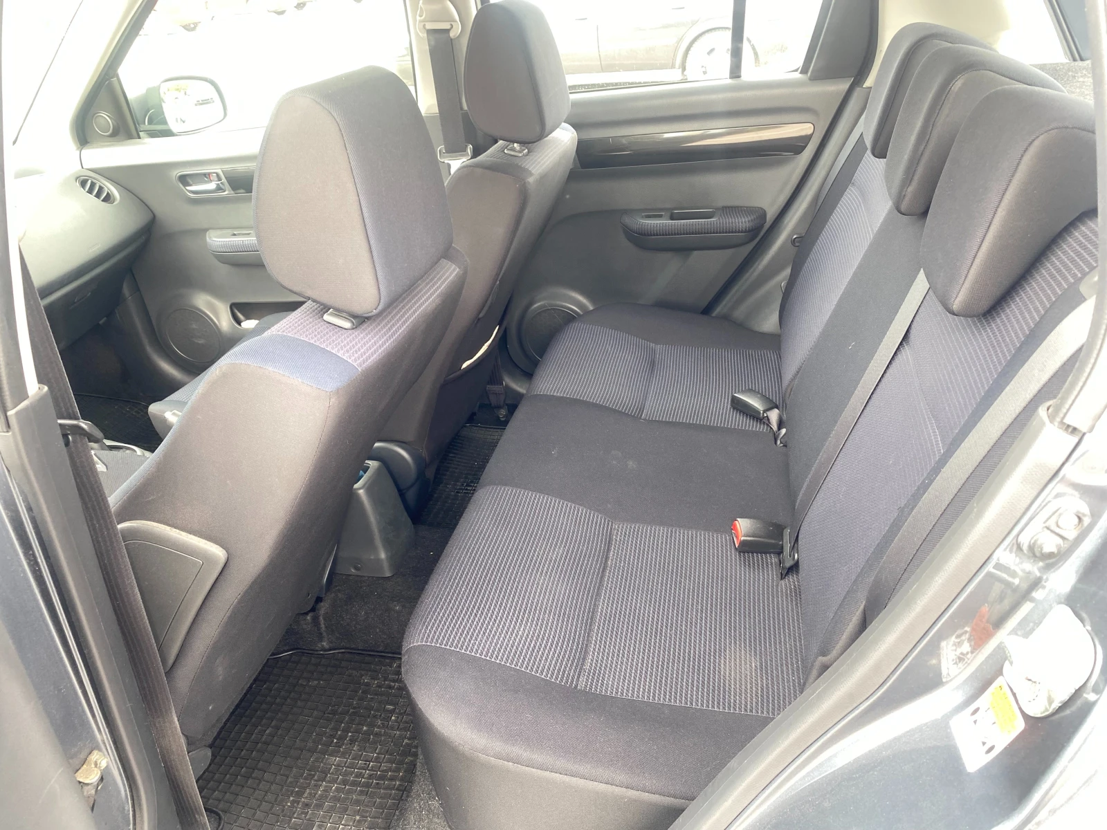 Suzuki Swift 3 - изображение 10