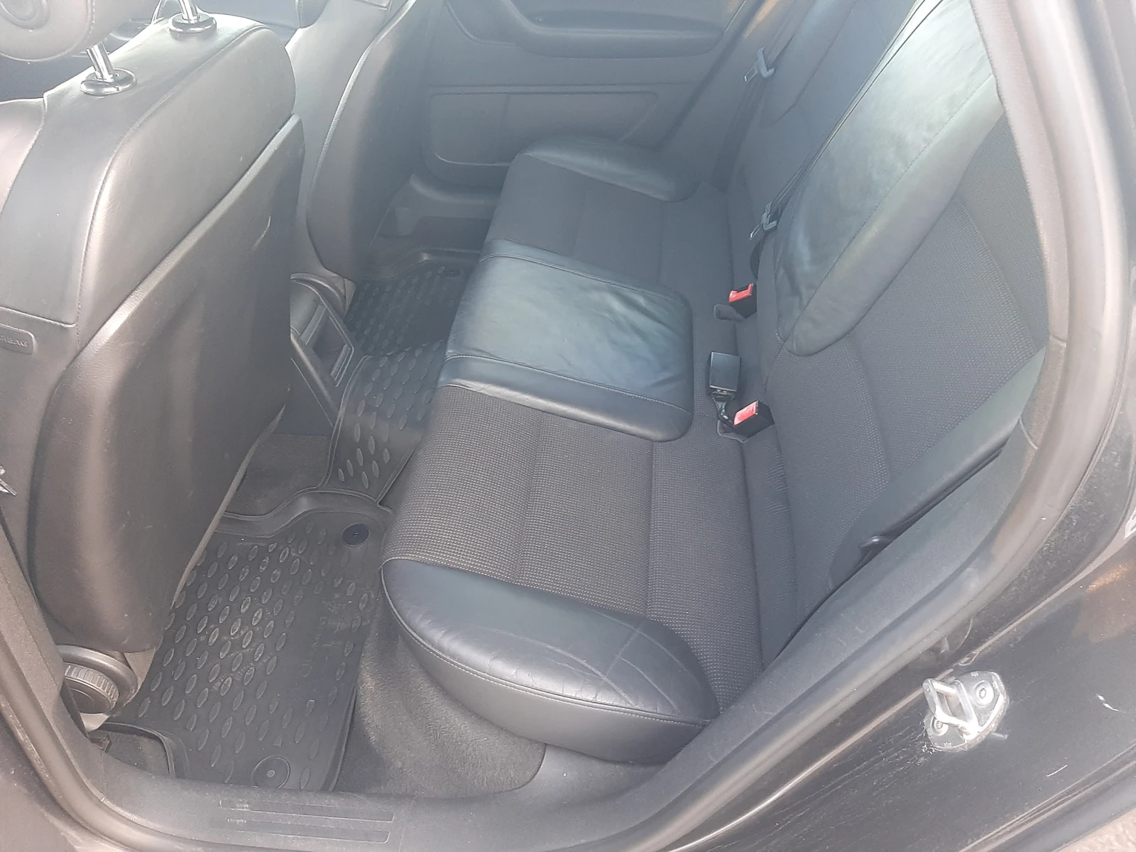 Audi A3 1.6TDI S-Line | Mobile.bg   14