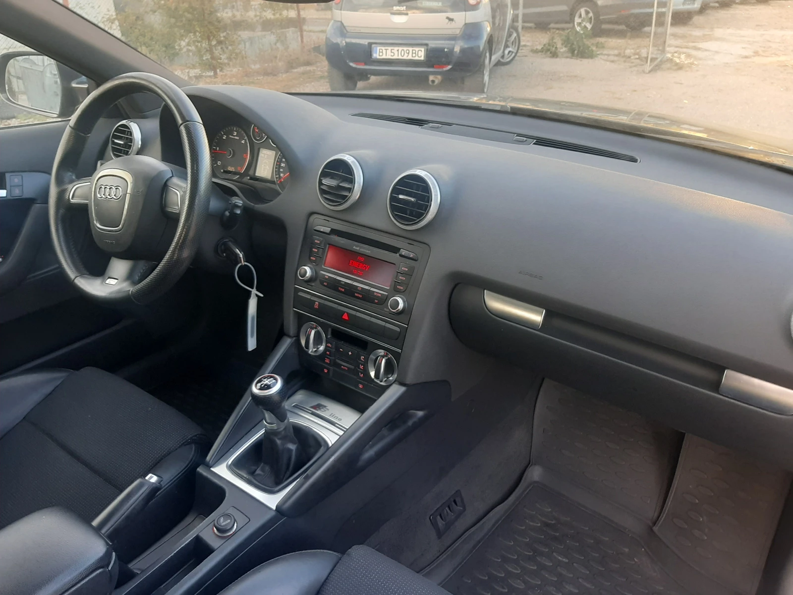 Audi A3 1.6TDI S-Line | Mobile.bg   12