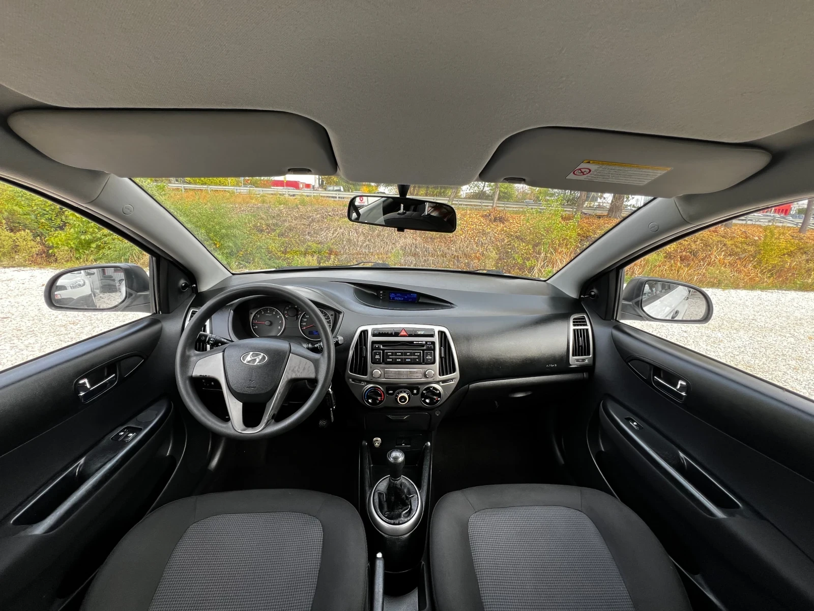 Hyundai I20 1, 25I EURO5 138000KM - изображение 9