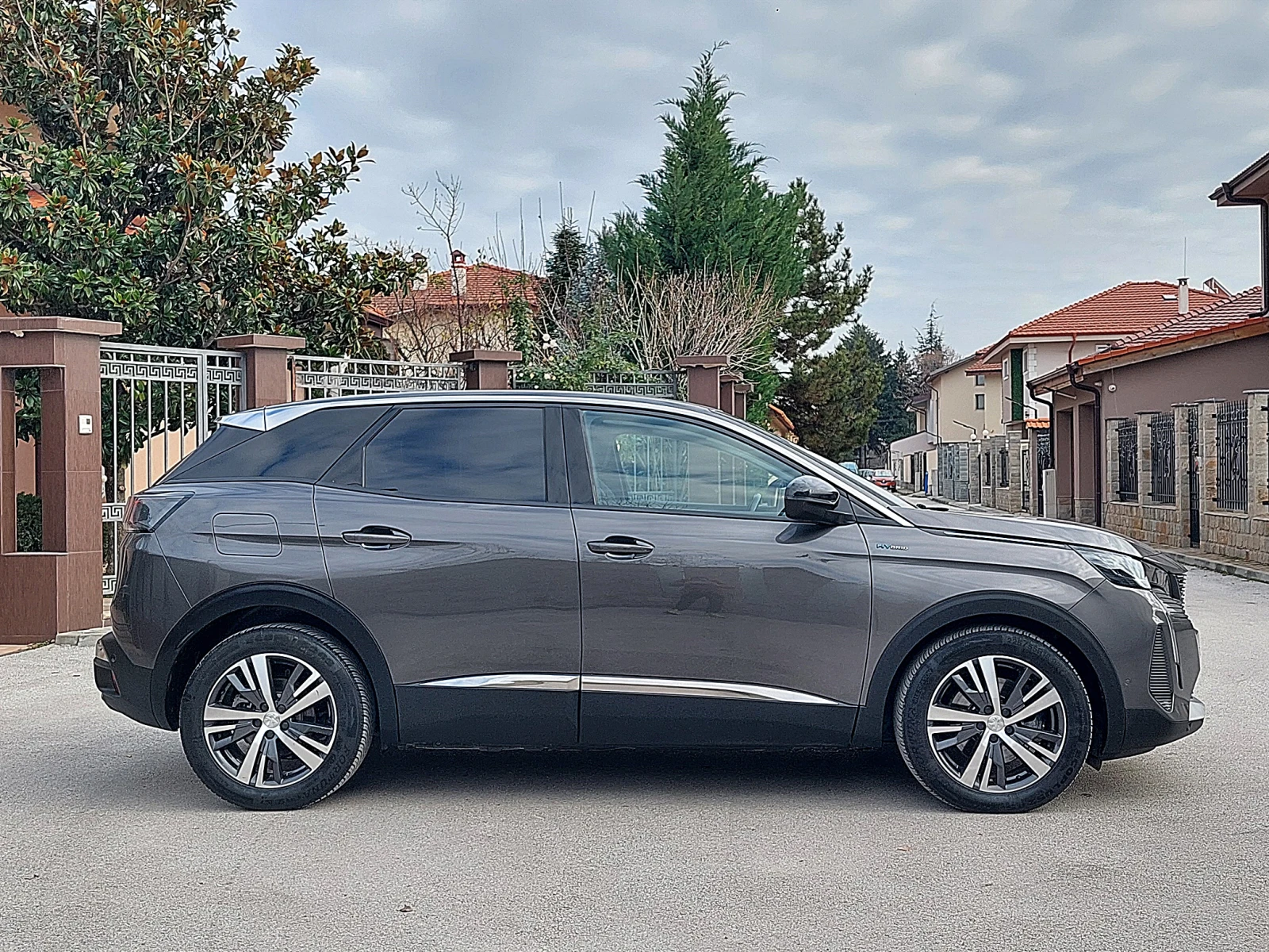 Peugeot 3008 New Line Up GT 1.6 Plug-in HYBRID e-EAT8 - изображение 6