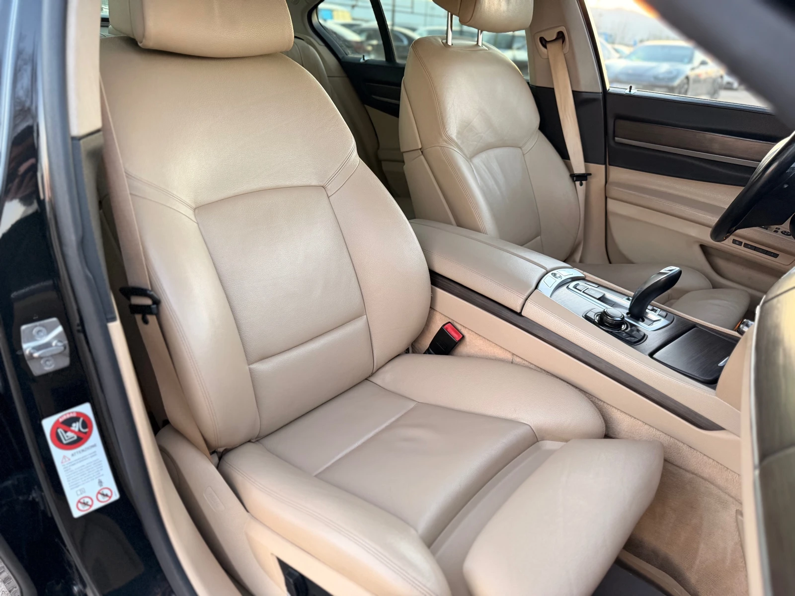 BMW 730 d= Sport= Distronic= Keyless= Soft Close=  | Mobile.bg � ����������� 12