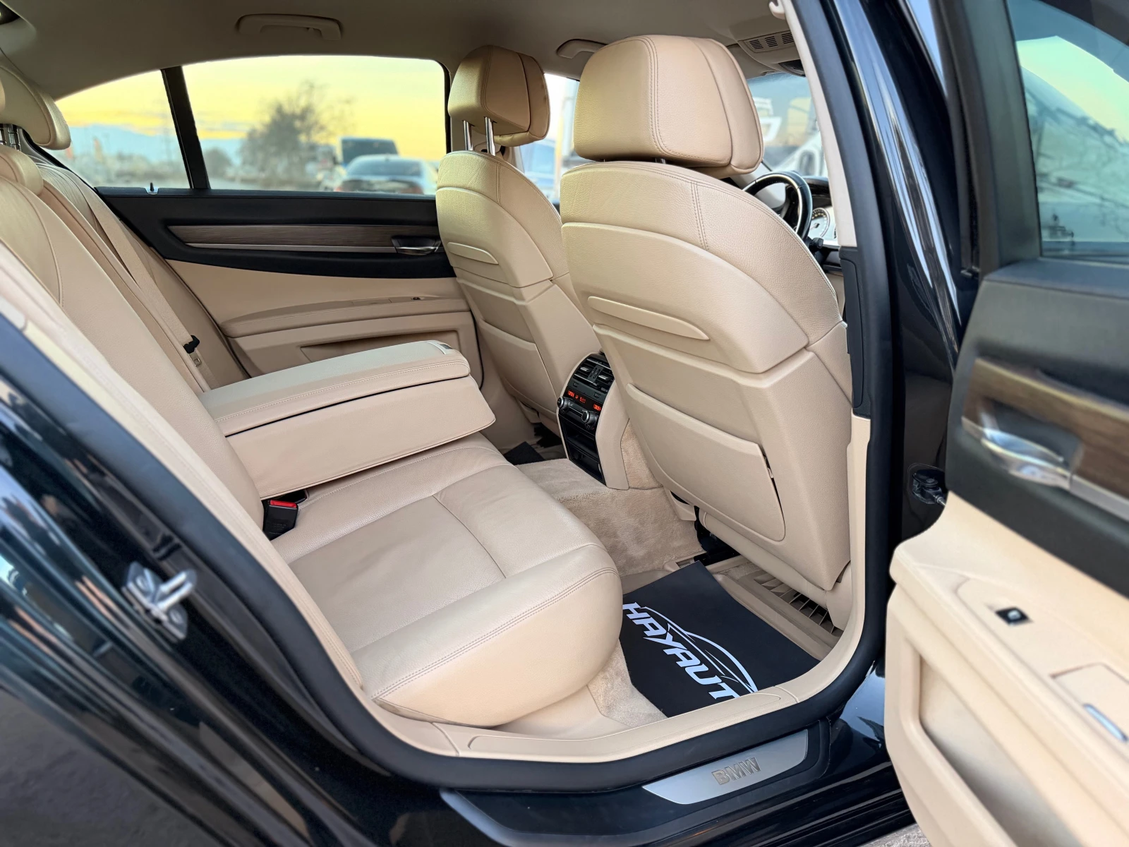 BMW 730 d= Sport= Distronic= Keyless= Soft Close=  | Mobile.bg � ����������� 13