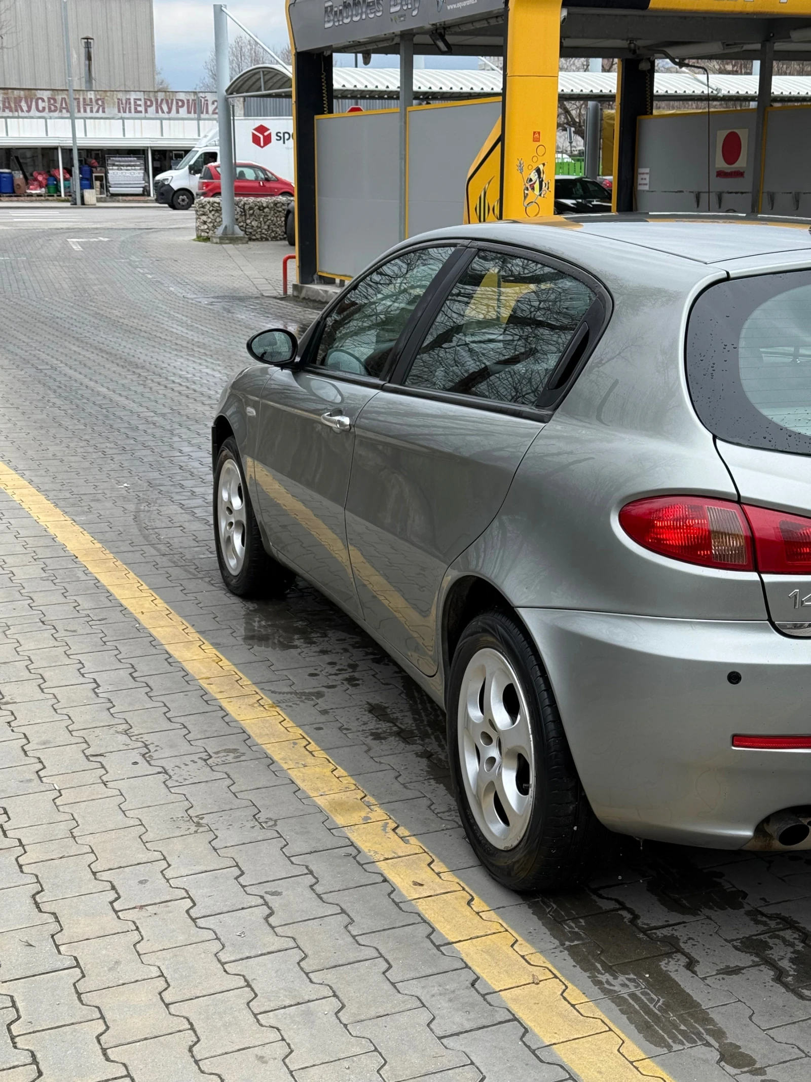 Alfa Romeo 147 1.9 JTD , снимка 7 - Автомобили и джипове - 53918859