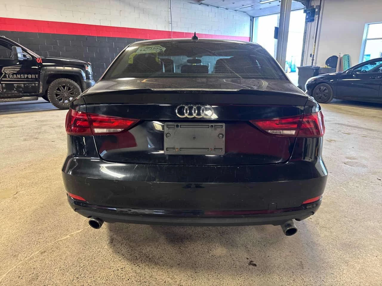 Audi A3 * 2.0T * CARFAX * БЕЗ ПЪРВОНАЧАЛНА ВНОСКА, снимка 4 - Автомобили и джипове - 54490866