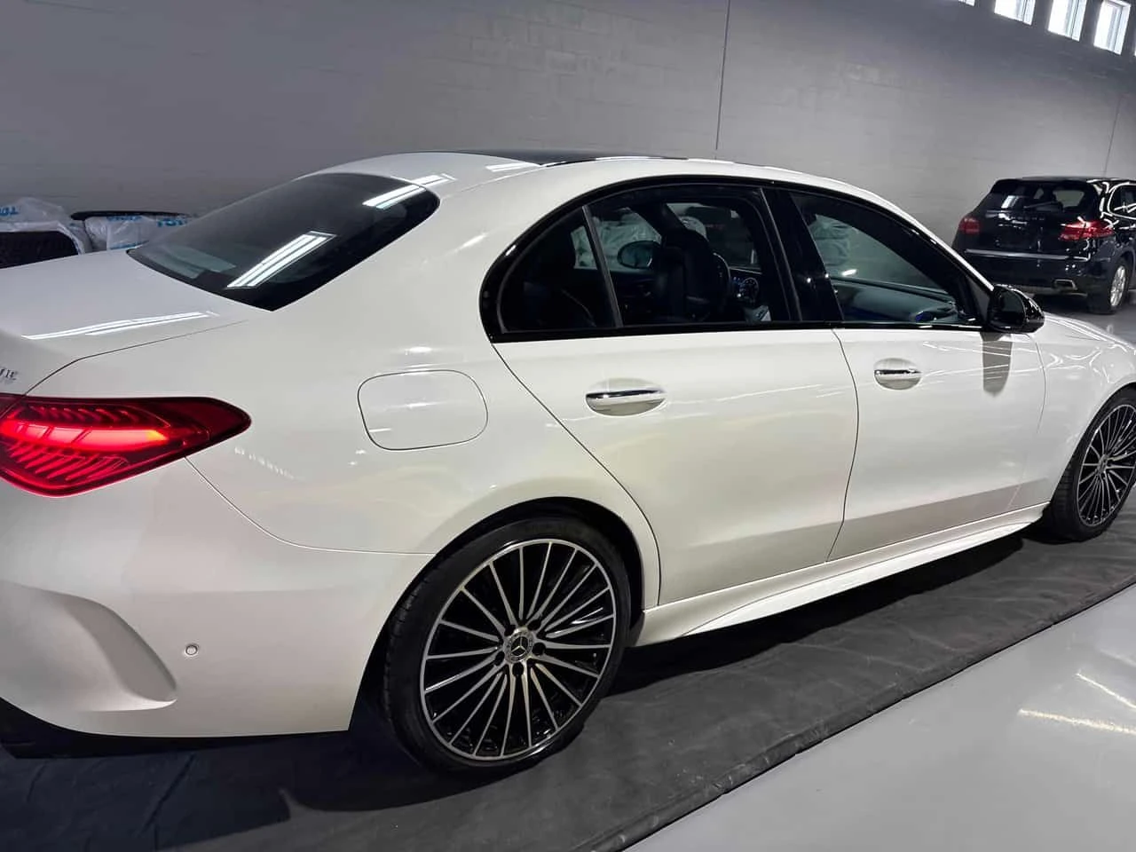 Mercedes-Benz C 300 4MATIC/360/��������/�������� | Mobile.bg � ����������� 4