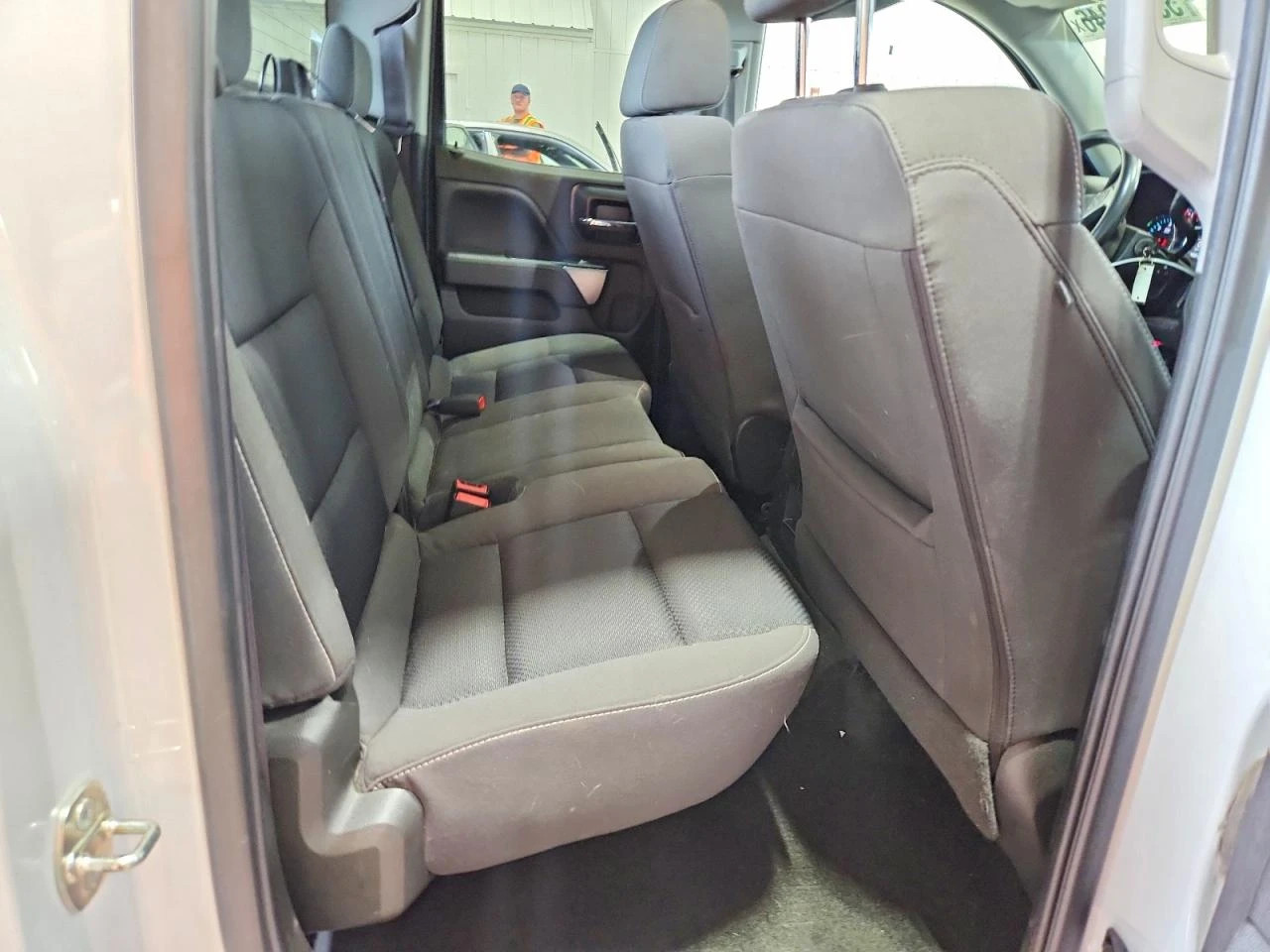 Chevrolet Silverado 5.3* 4Х4* K1500 LT* РЕАЛНИ КМ!, снимка 9 - Автомобили и джипове - 54636741