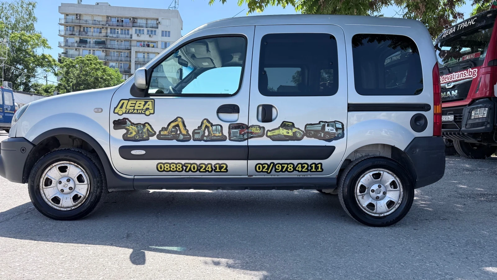 Renault Kangoo 1.9 DCI 4x4, снимка 5 - Автомобили и джипове - 54902911