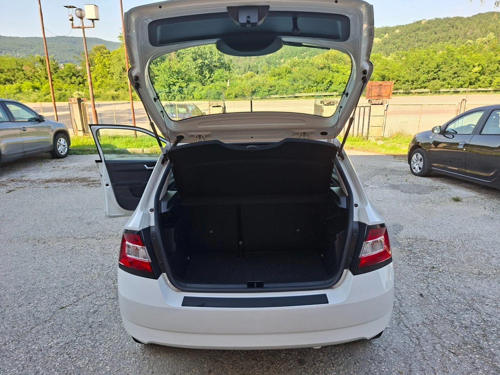 Skoda Fabia 1, 4TDI* 90к.с* Klima, снимка 11 - Автомобили и джипове - 55072268