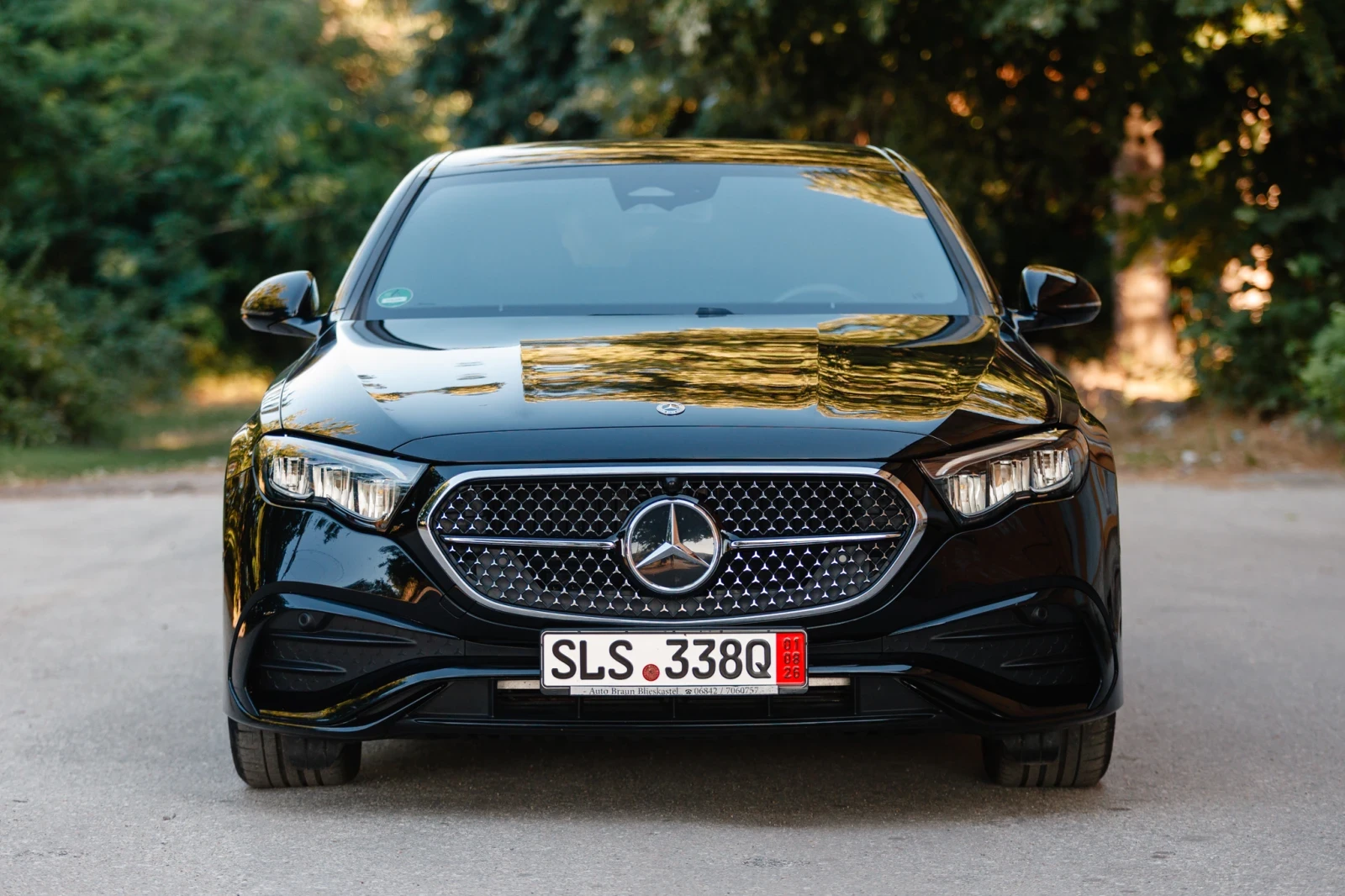 Mercedes-Benz E 200 AMG-Пакет , снимка 3 - Автомобили и джипове - 55247458