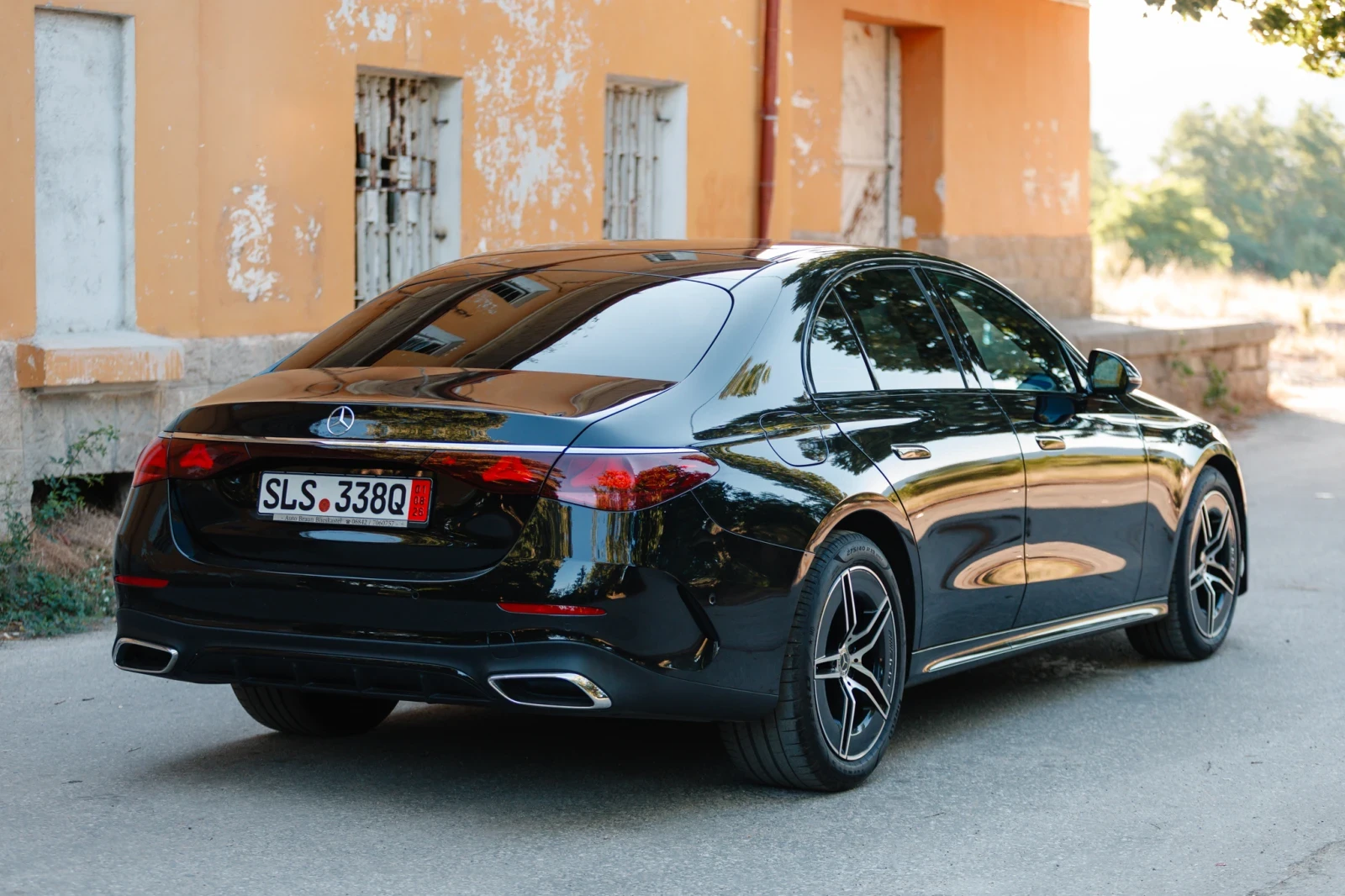 Mercedes-Benz E 200 AMG-Пакет , снимка 6 - Автомобили и джипове - 55247458