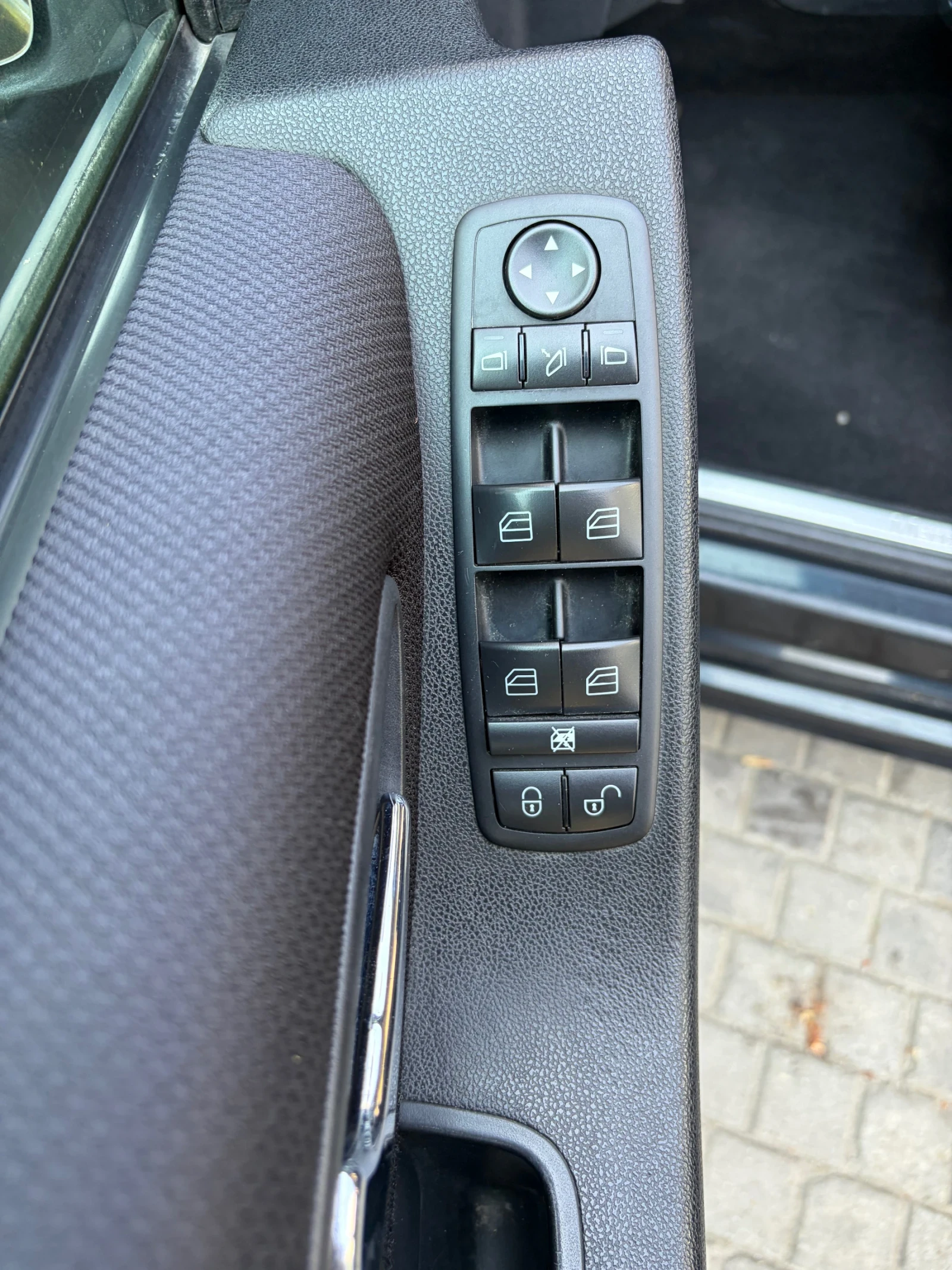 Mercedes-Benz A 180 CDI, снимка 14 - Автомобили и джипове - 55773945