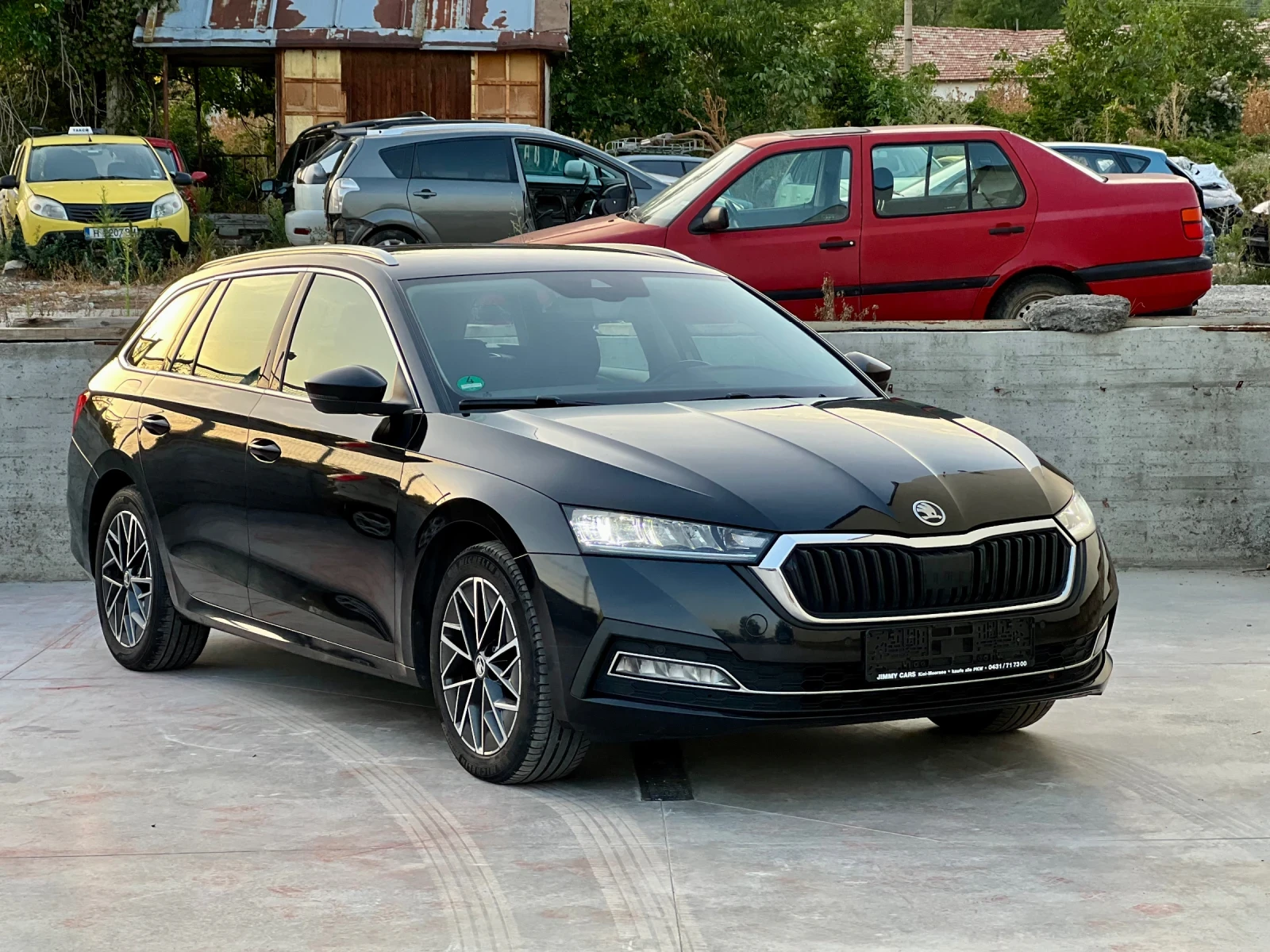 Skoda Octavia Premium Keyless 2.0TDI  DSG 150кс. FULL LED, снимка 2 - Автомобили и джипове - 55878827