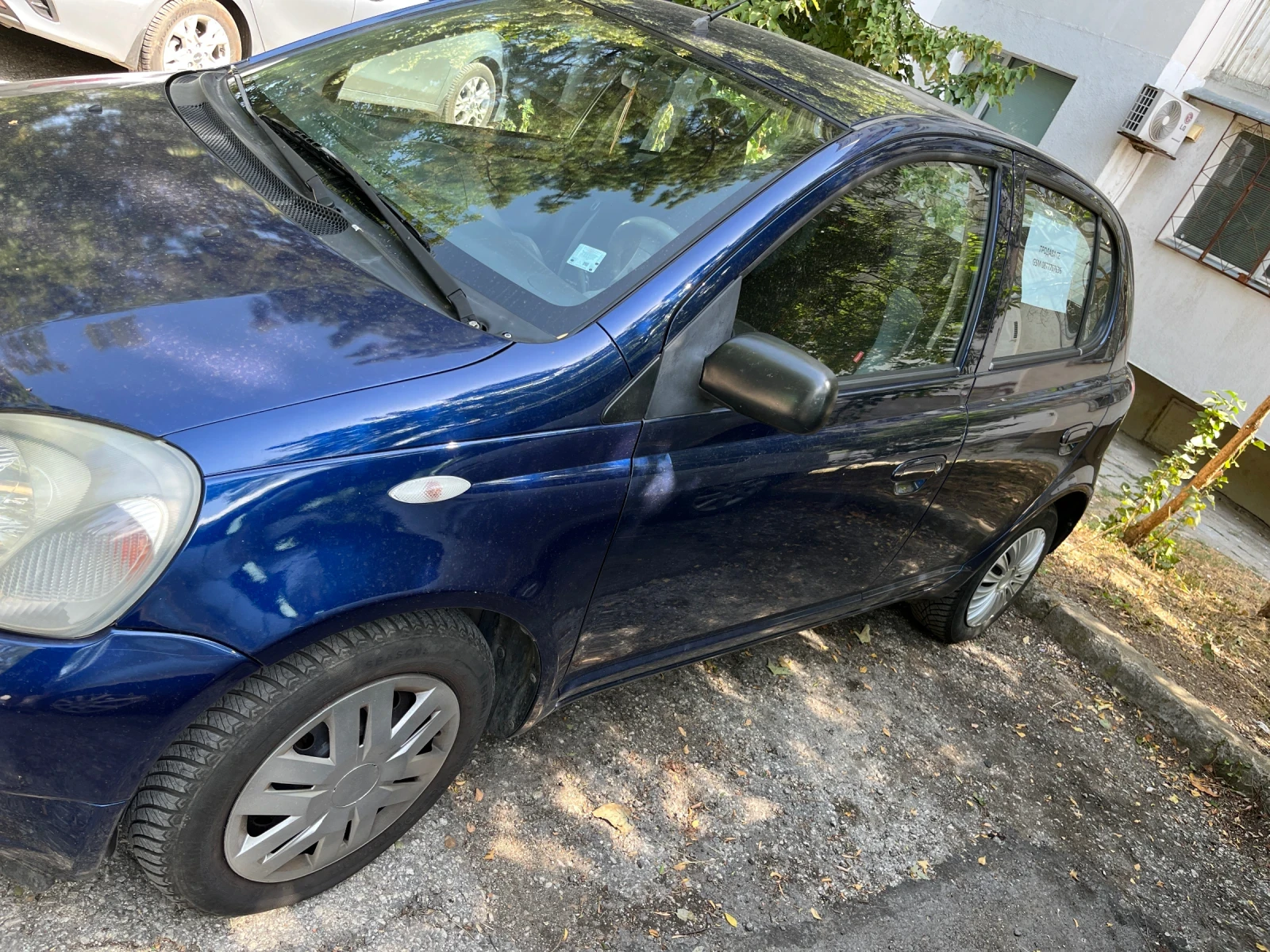 Toyota Yaris 1.0, снимка 3 - Автомобили и джипове - 55943962