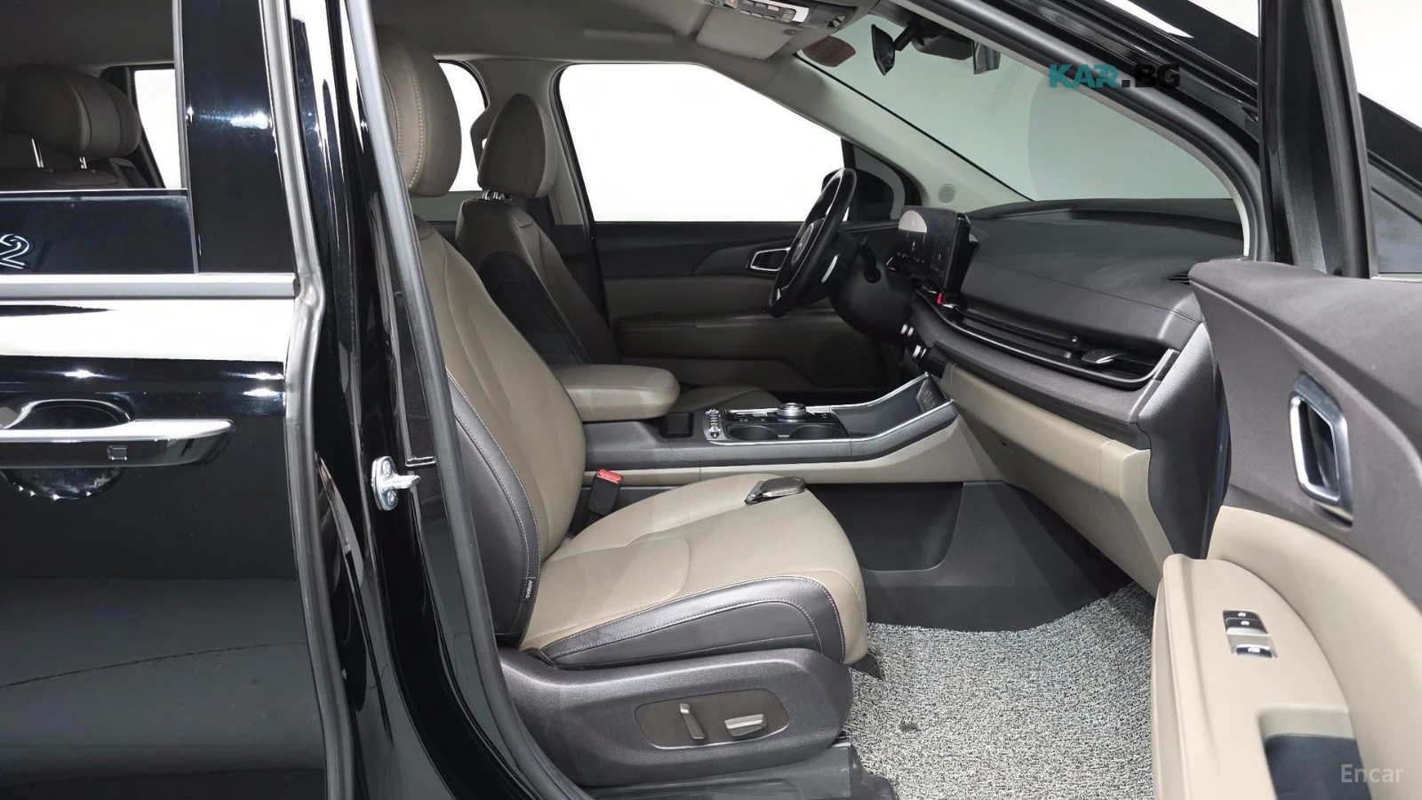 Kia Carnival NOBLESSE* 7МЕСТЕН* ДИСТРОНИК* КАМЕРА* ОБДУХВАНЕ* , снимка 9 - Автомобили и джипове - 55952074